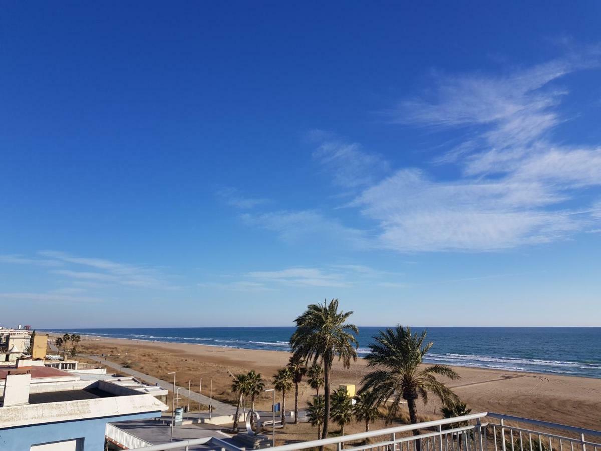 Mogaver Beach Castelldefels Apartment Luaran gambar