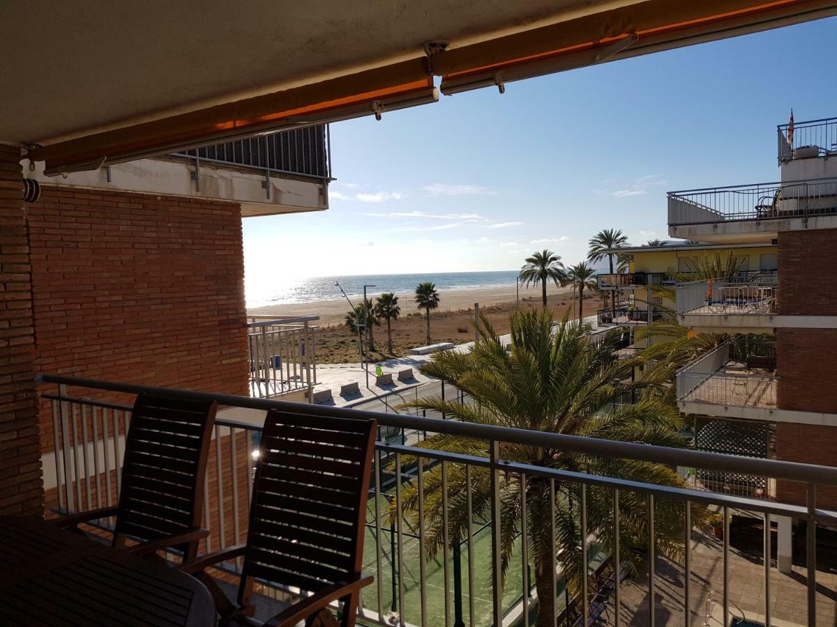 Mogaver Beach Castelldefels Apartment Luaran gambar