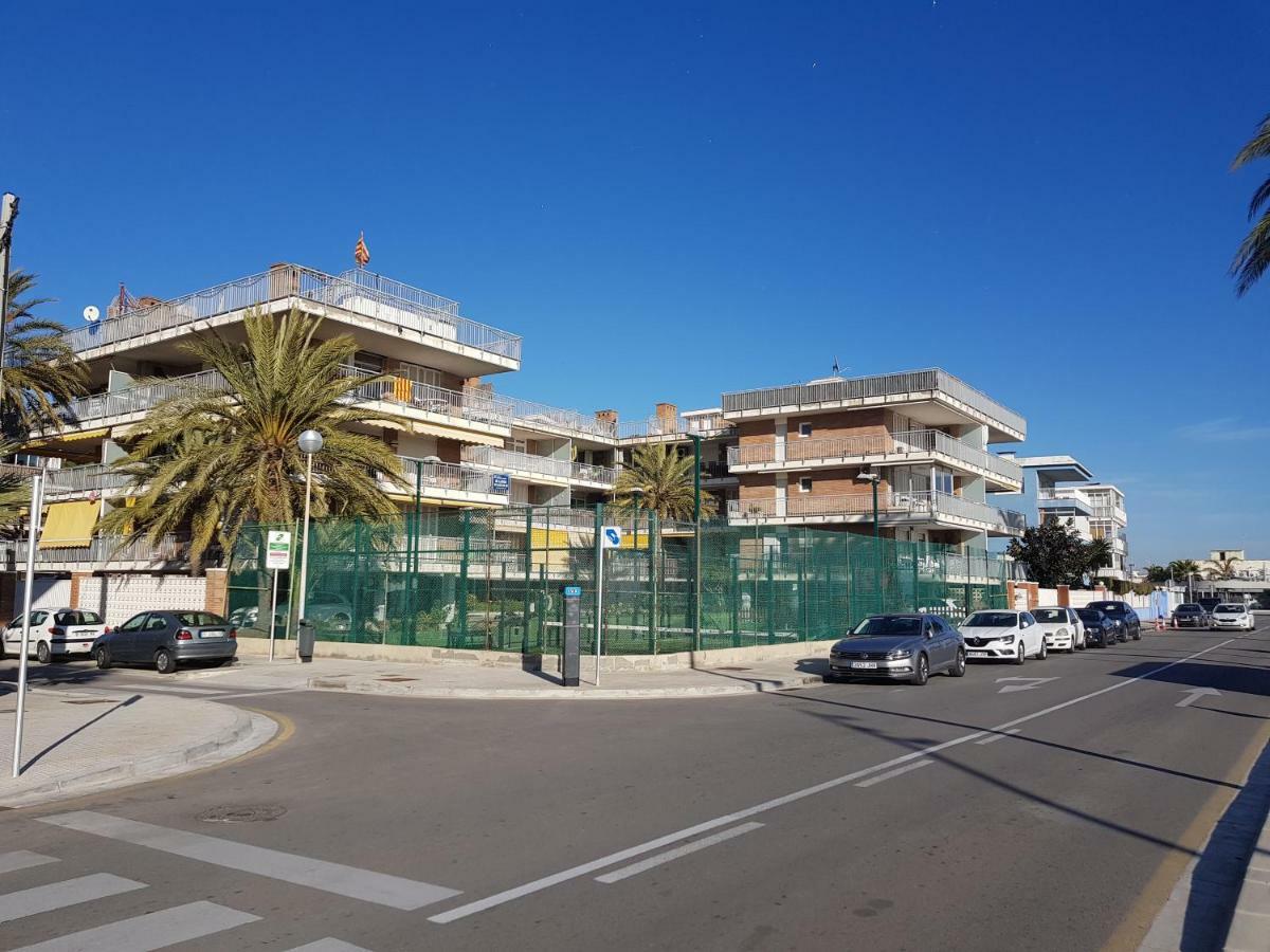 Mogaver Beach Castelldefels Apartment Luaran gambar